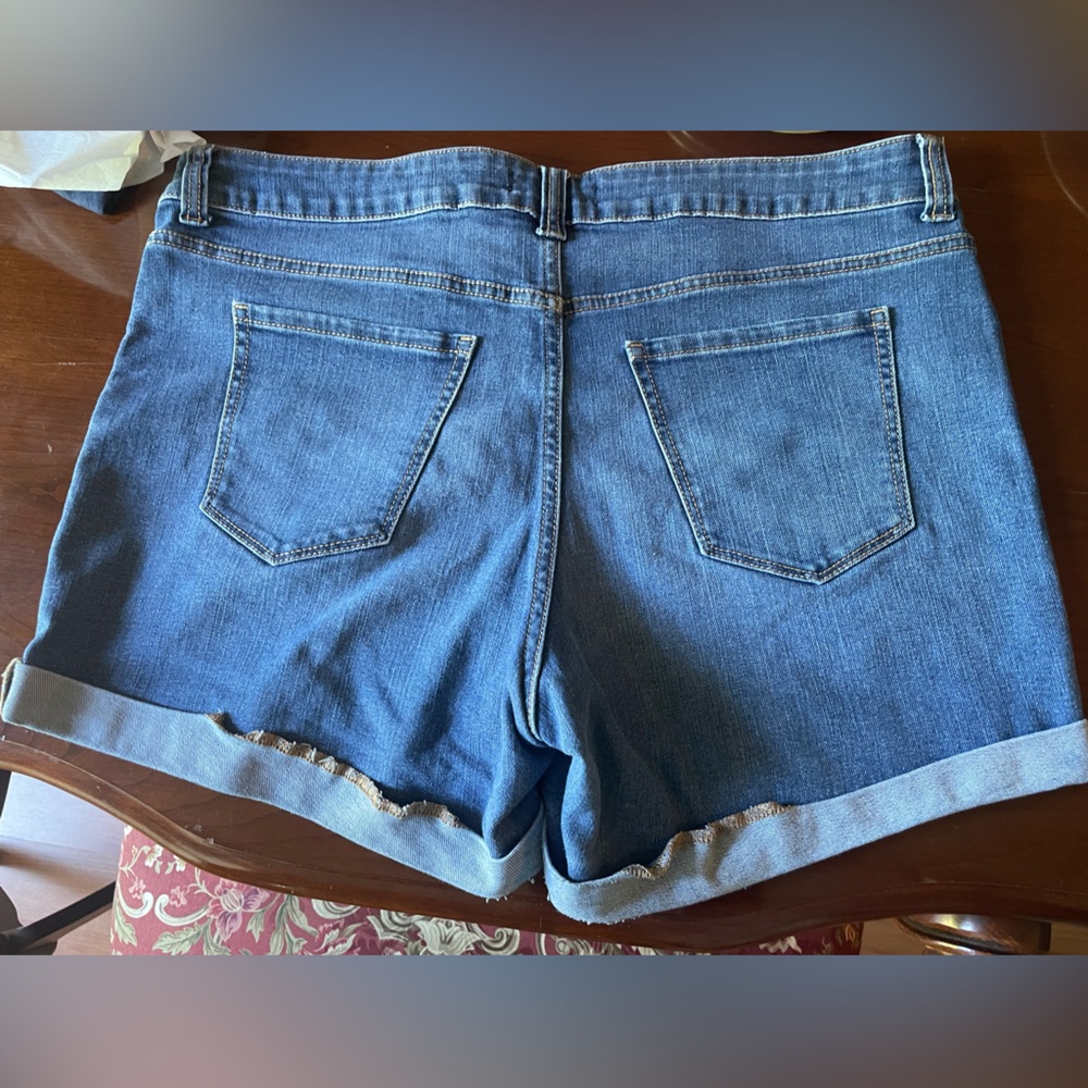 Forever 21 Medium Blue Denim Shorts Size 14